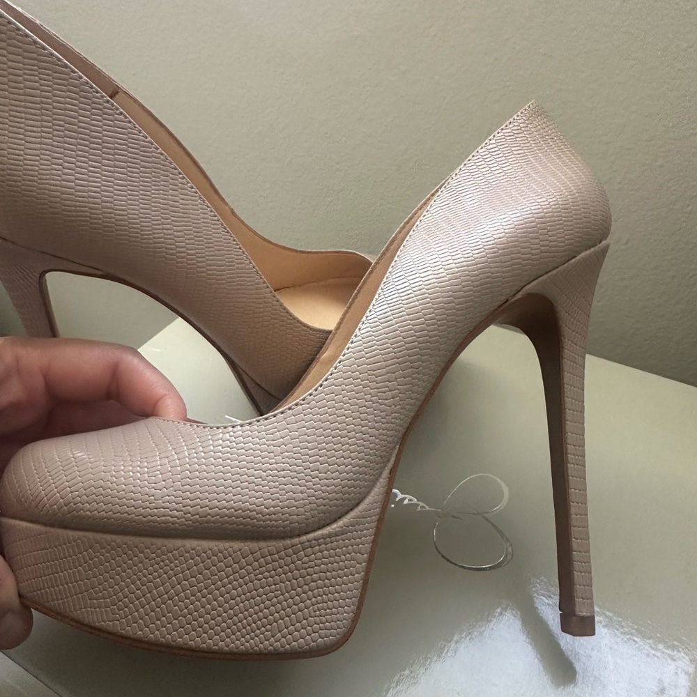 Jessica Simpson Heels